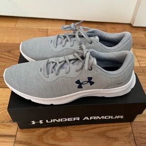 Men’s size 13 grey under armour sneakers
